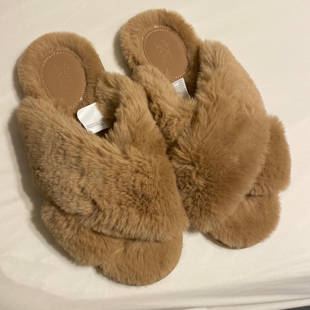 Fluffy slippers